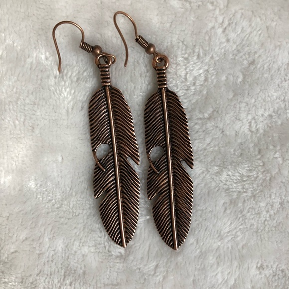 Earrings - Picture 4 of 4